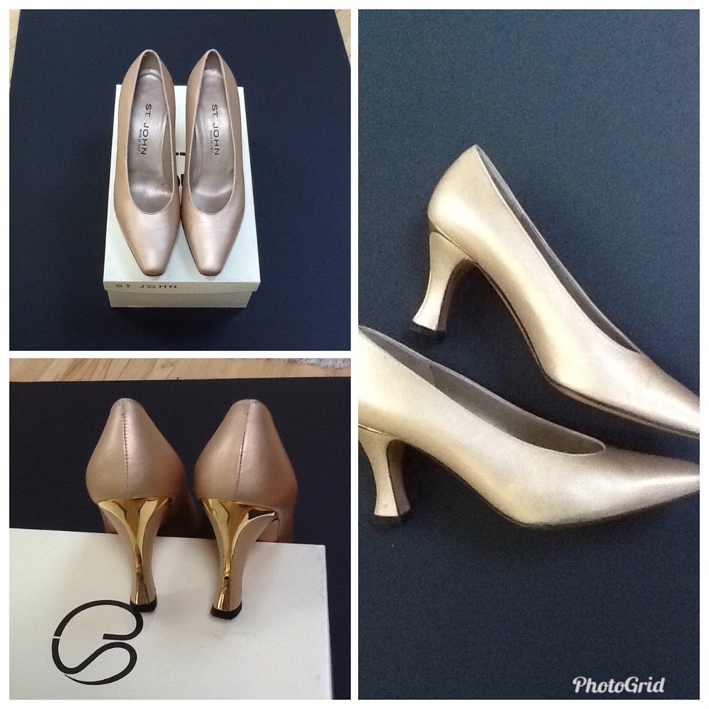 Vintage St.John Pale Gold Italian Leather Turin Metallic Gold Square Toe 7‎ 1/2B